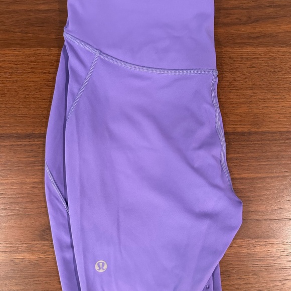 Lululemon Athletica Base Pace High Rise Shorts 6” Charged Indigo - Picture 3 of 5